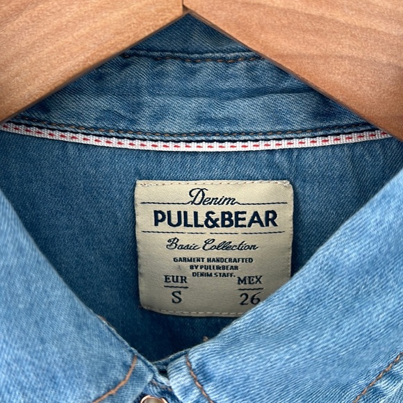 Pull&Bear Women's Top Button Down Denim Shirt - Picture 3 of 9